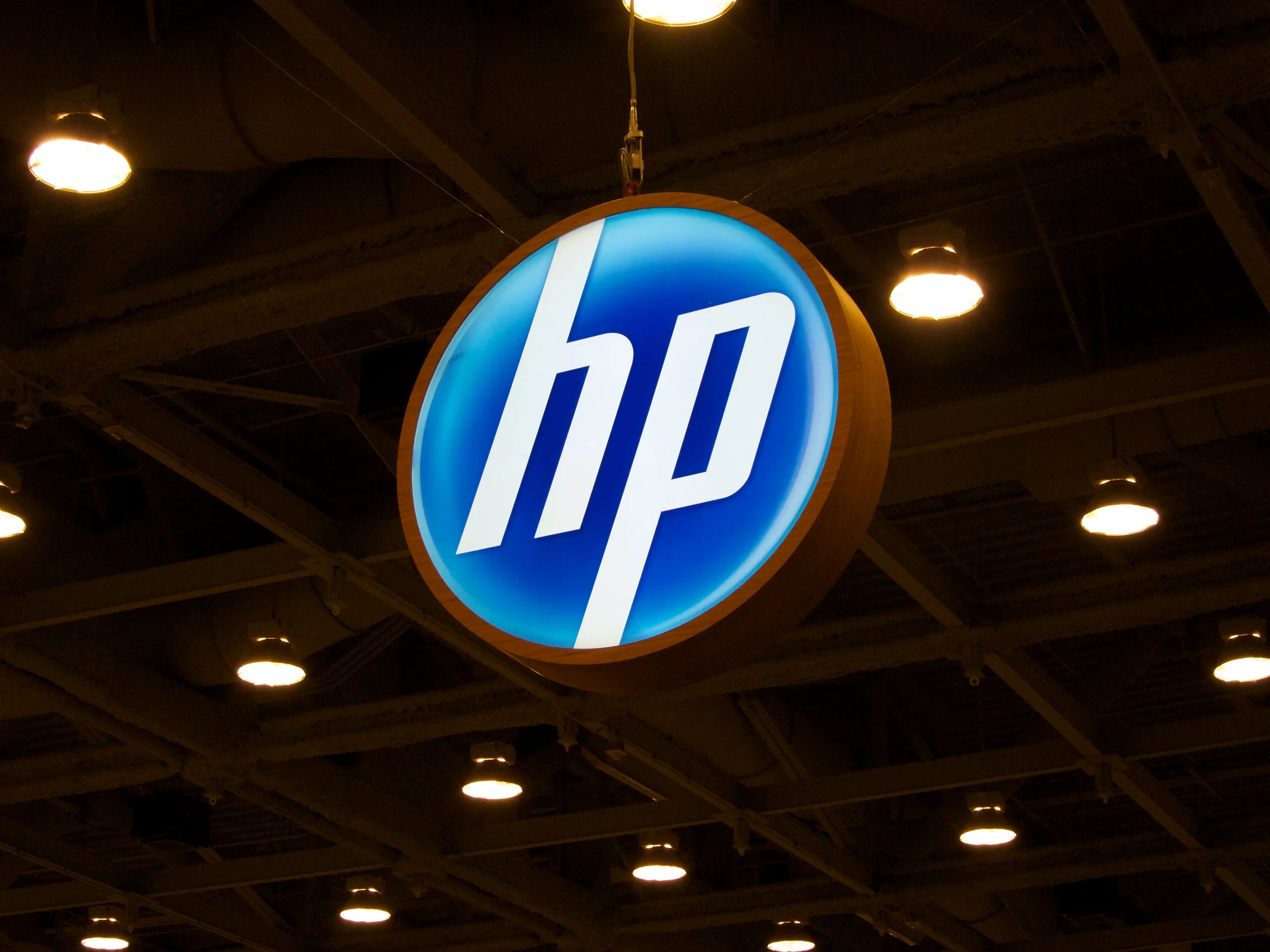 Компания HP закрыла свой российский сайт, где можно было скачать драйверы