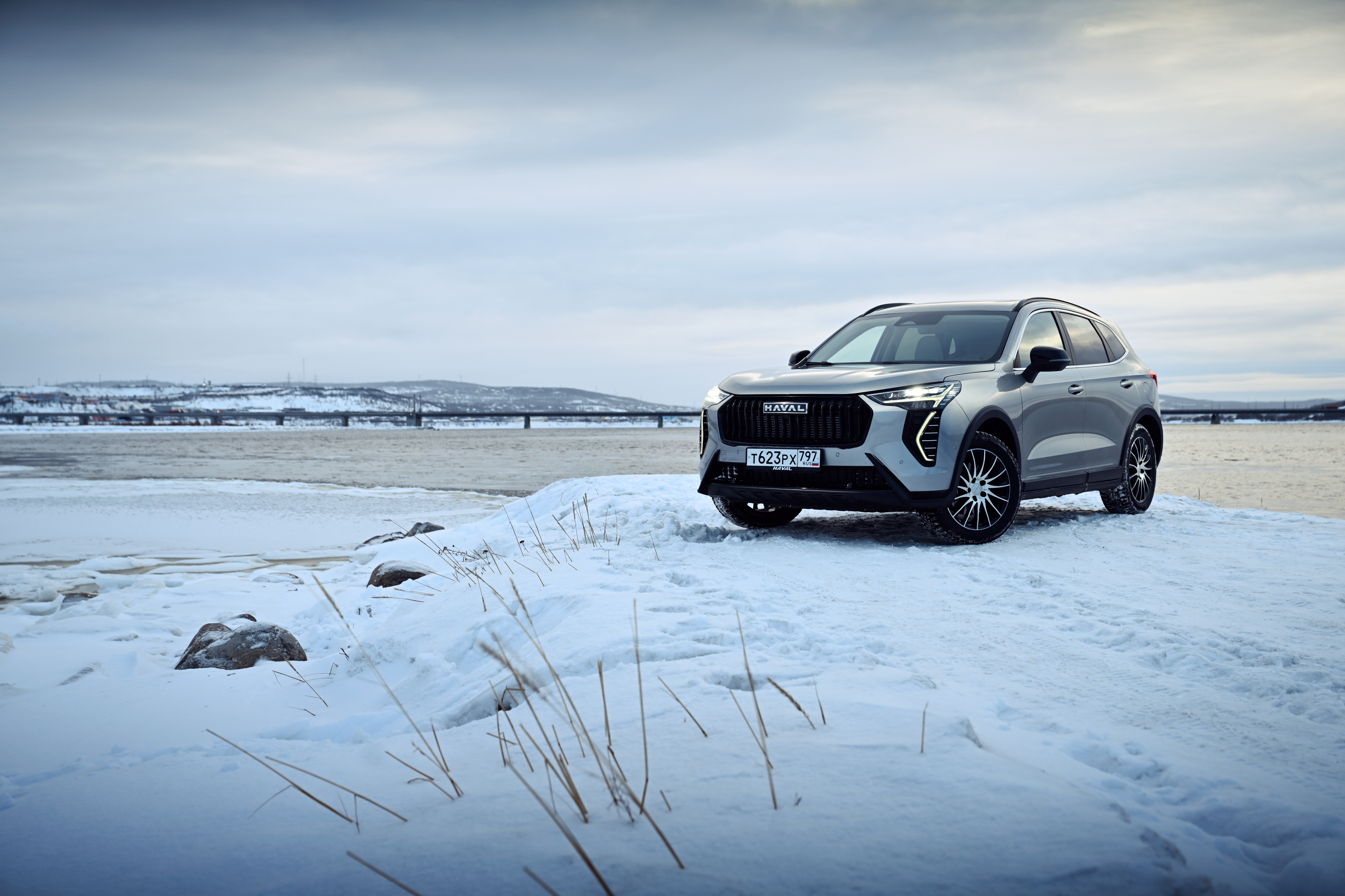 Обзор и тест-драйв Haval Jolion (2024): больше опций, меньше хрома