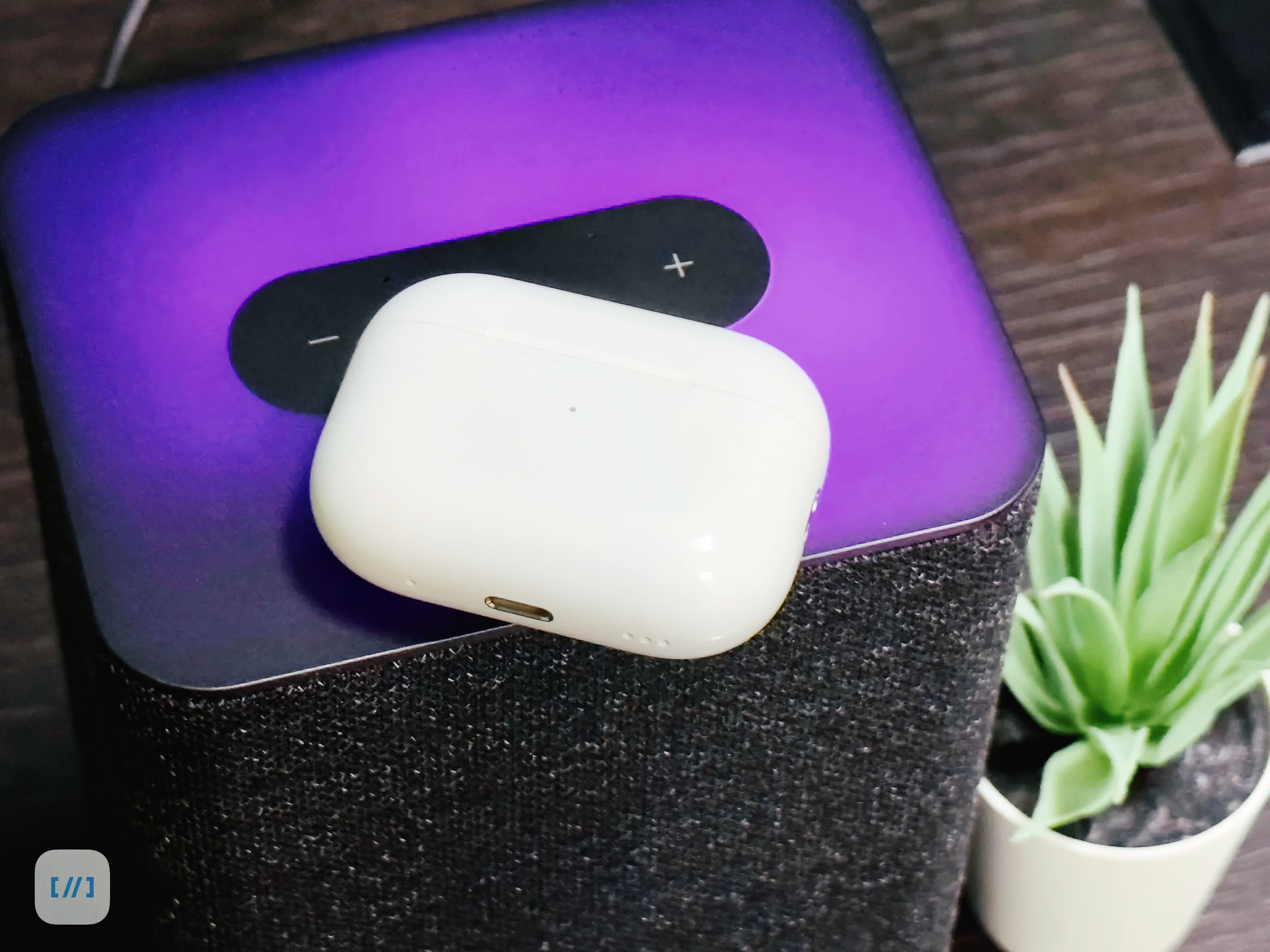 Осенью могут выйти две новые модели AirPods 4