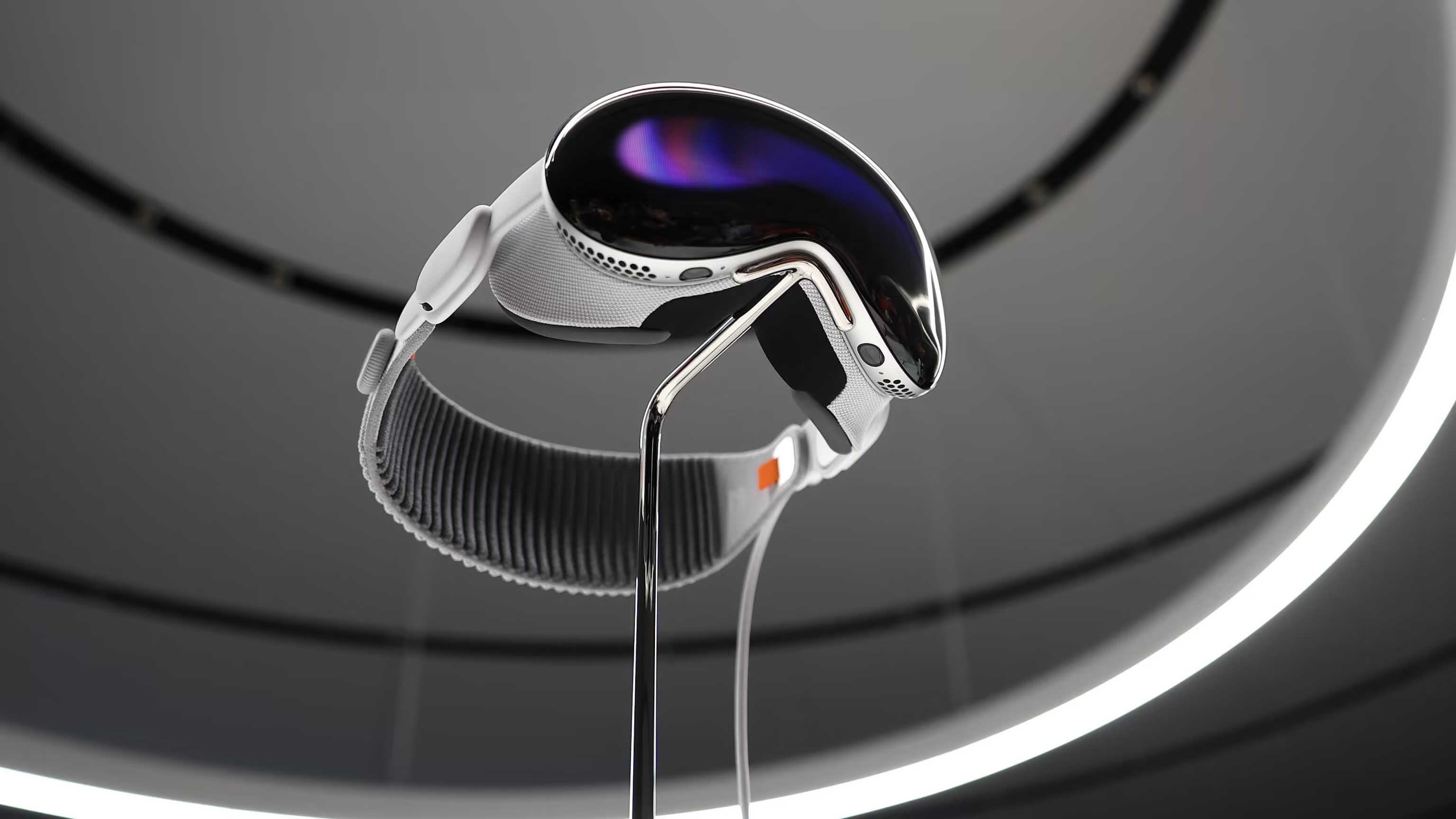 Apple начнёт продавать шлем Vision Pro за пределами США