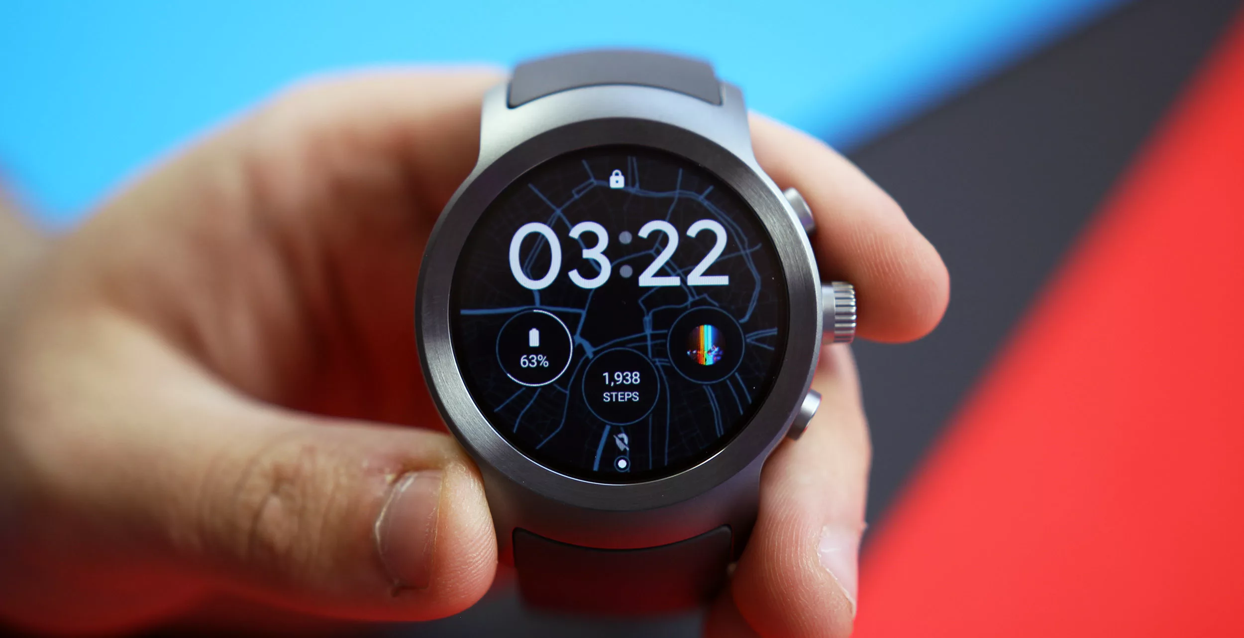 Samsung анонсировала прекращение поддержки ОС Tizen для смарт-часов