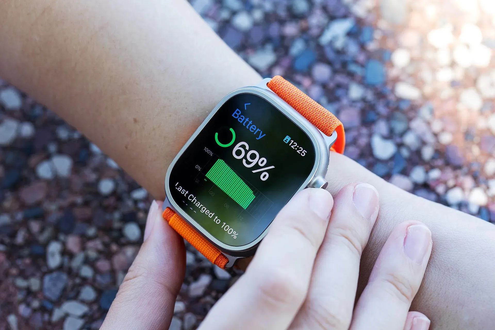 В Сети появились рендеры Apple Watch Series X с увеличенным экраном