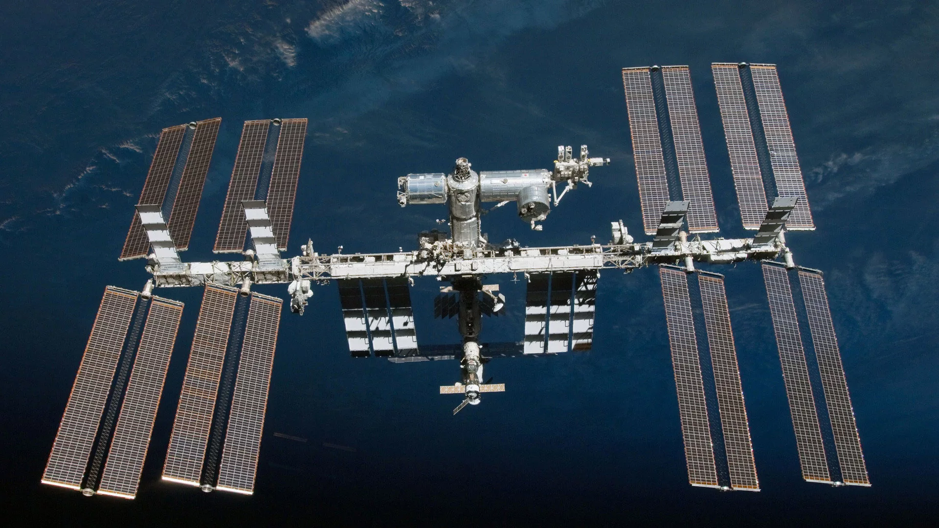 SpaceX разработает аппарат для уничтожения МКС по заказу NASA