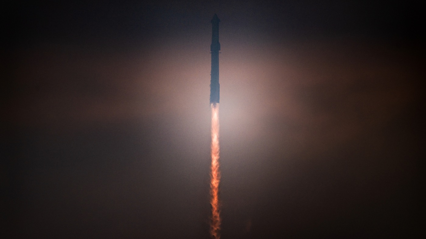 SpaceX планирует совершить посадку на Марсе до конца этого десятилетия