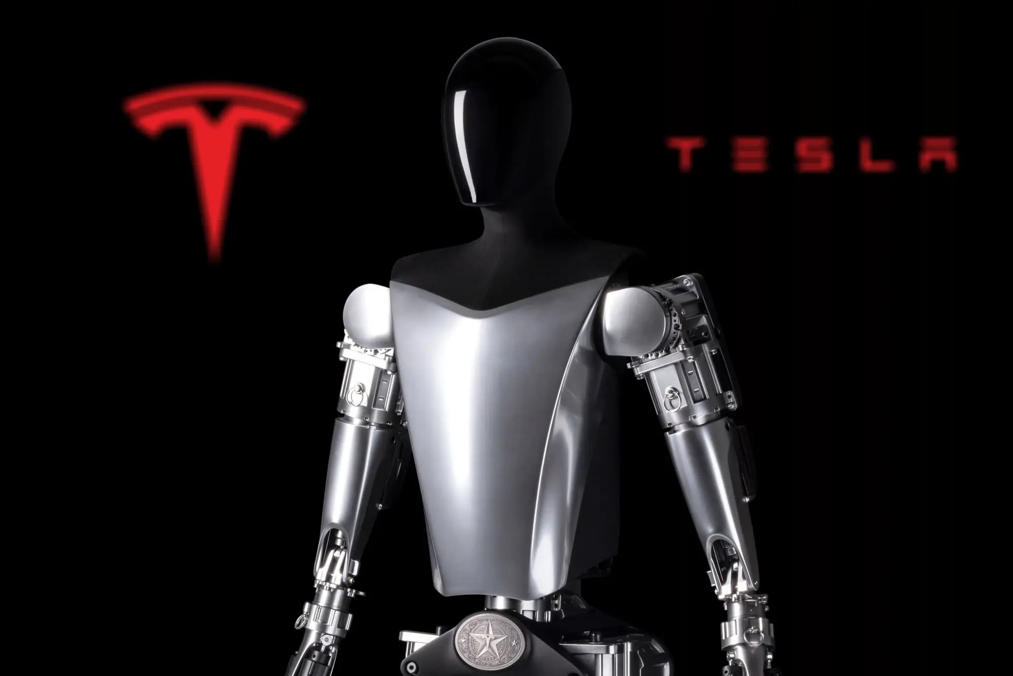 Роботы Optimus могут начать работать в Tesla вместо людей уже в следующем году