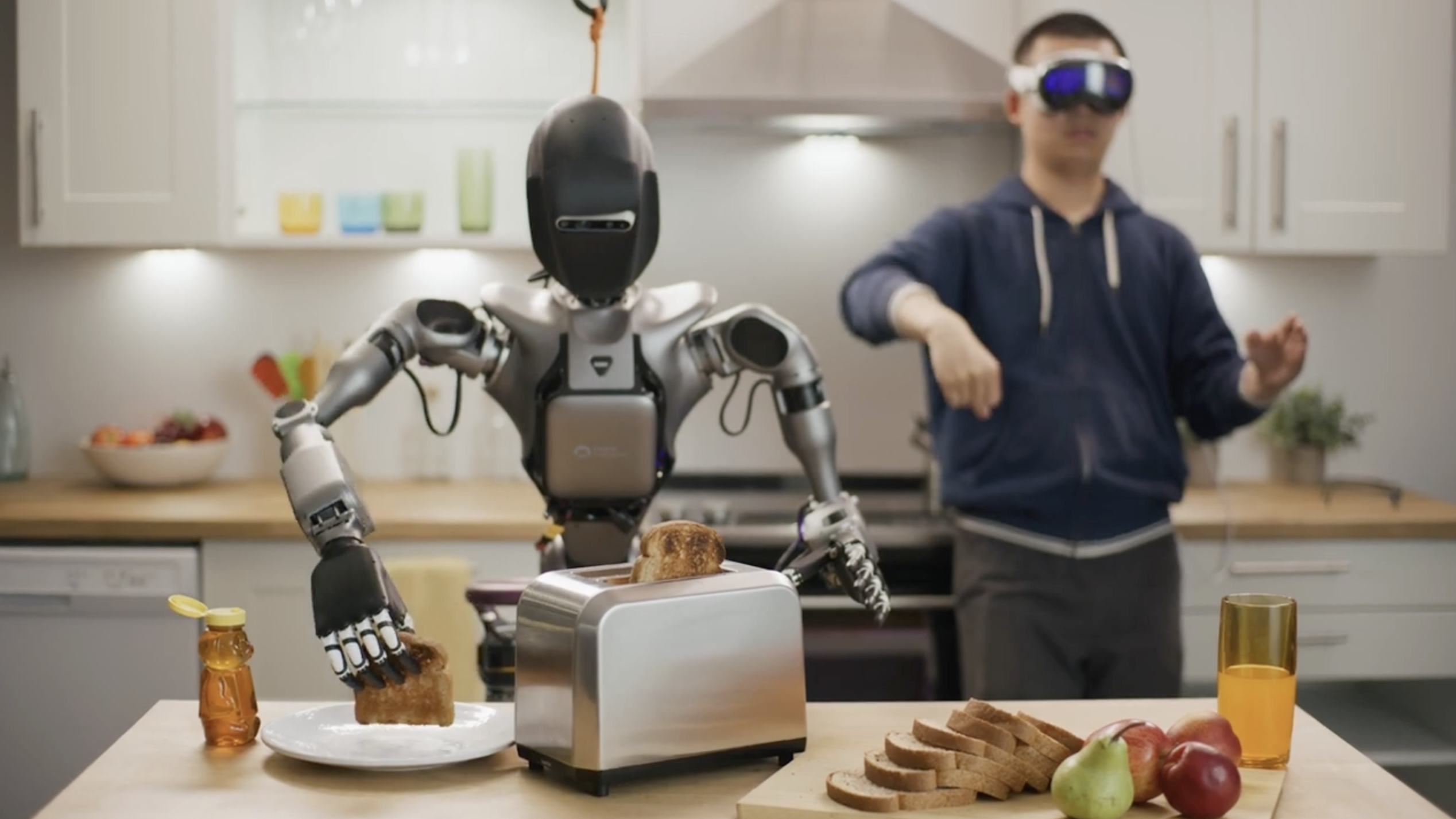 NVIDIA тренирует своих роботов при помощи Apple Vision Pro