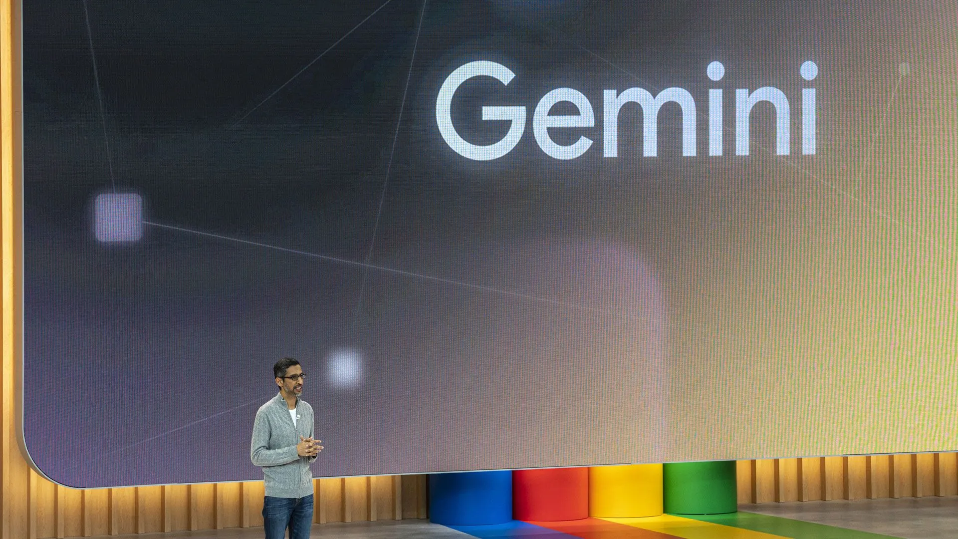 Флагманские смартфоны Xiaomi получат фирменную нейросеть Google Gemini