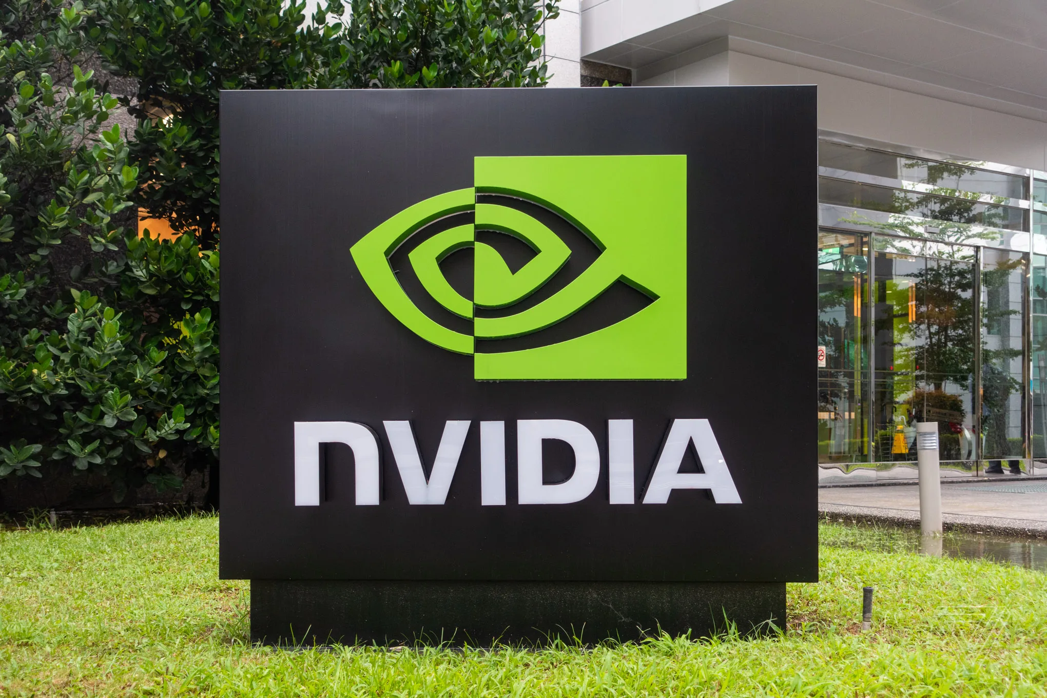 Капитализация Nvidia обвалилась из-за новостей об антимонопольном расследовании