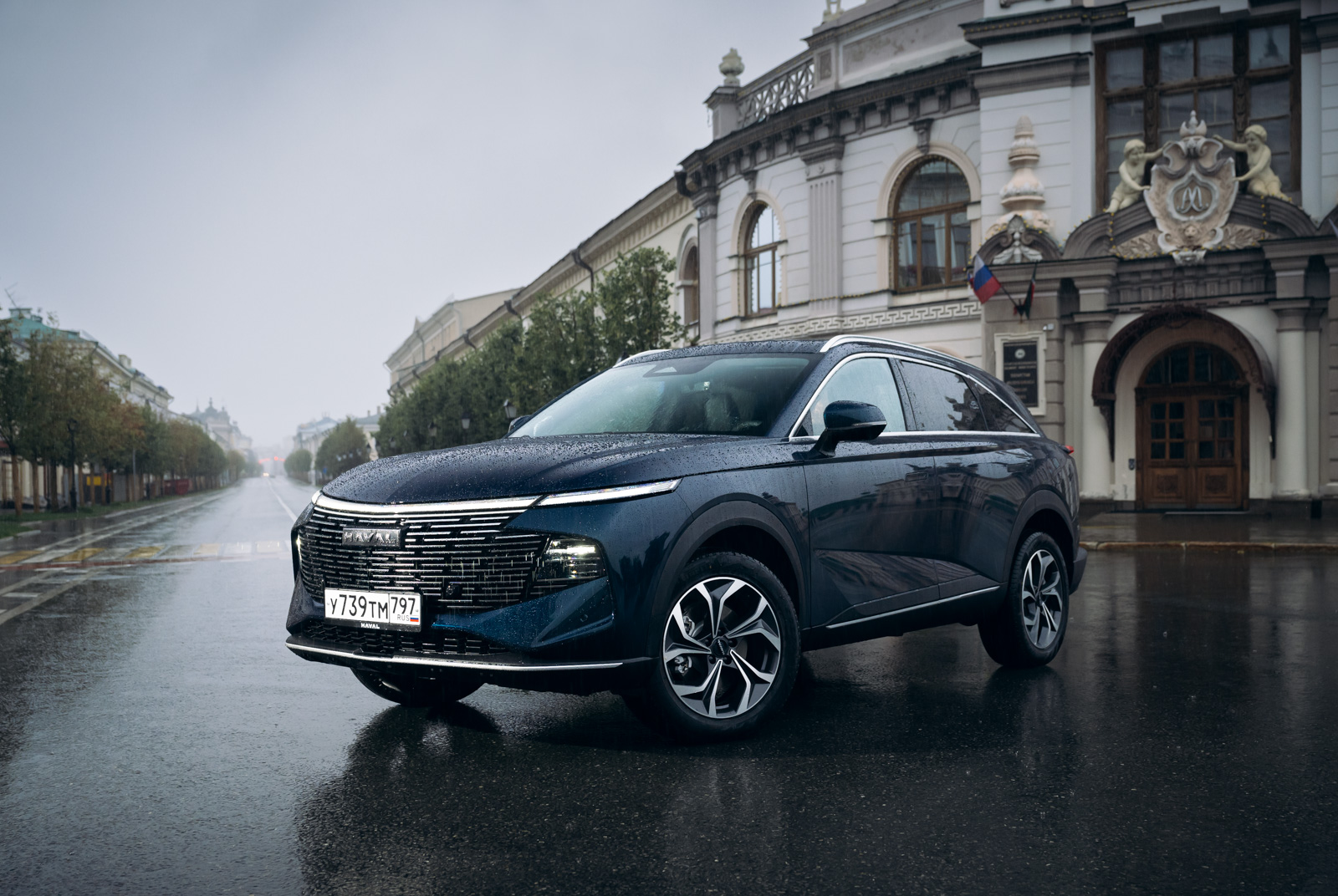 Семь фишек нового Haval F7 (2024): не оставит гика равнодушным