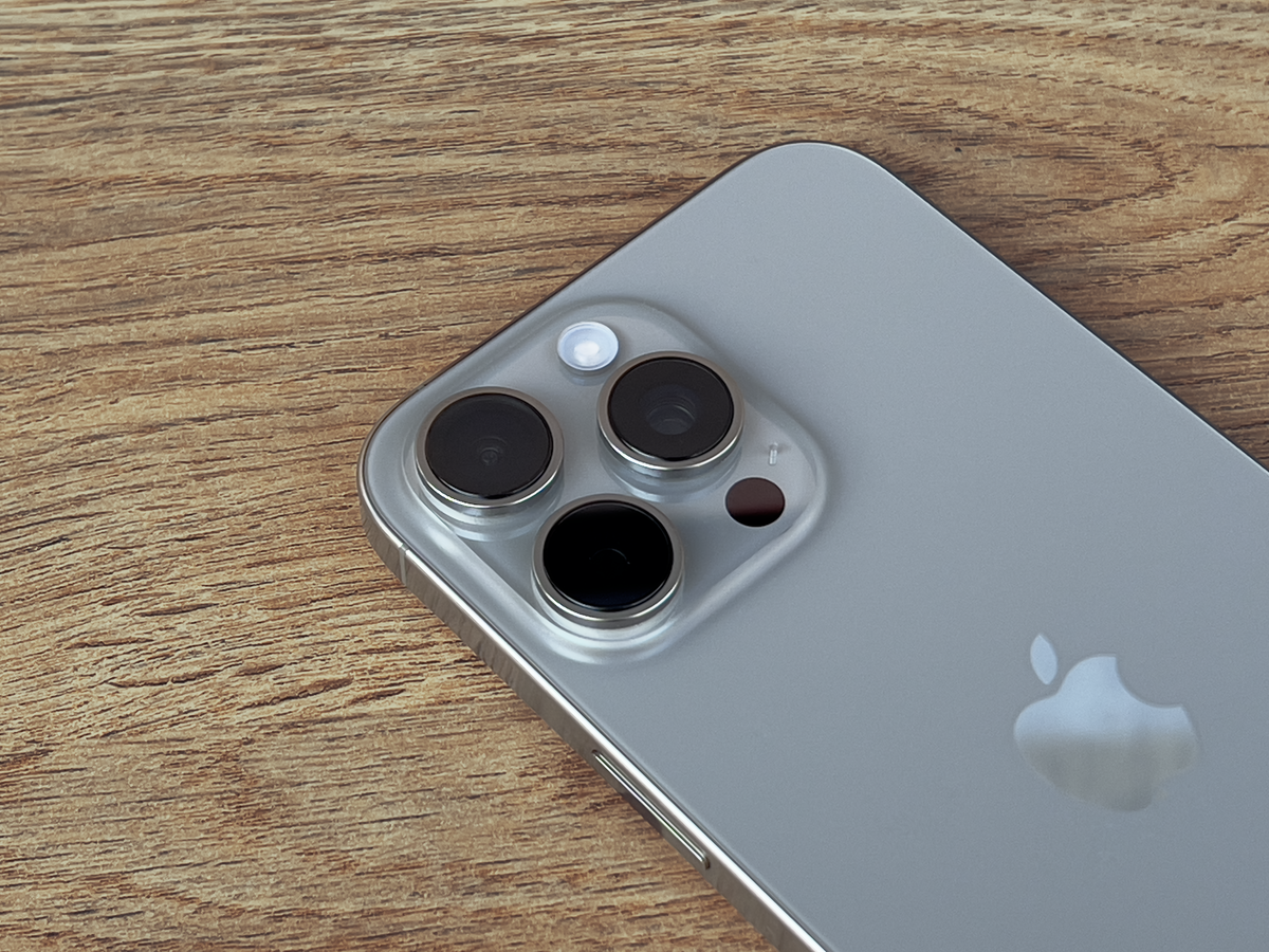 Почему в Индонезии запретили iPhone 16?