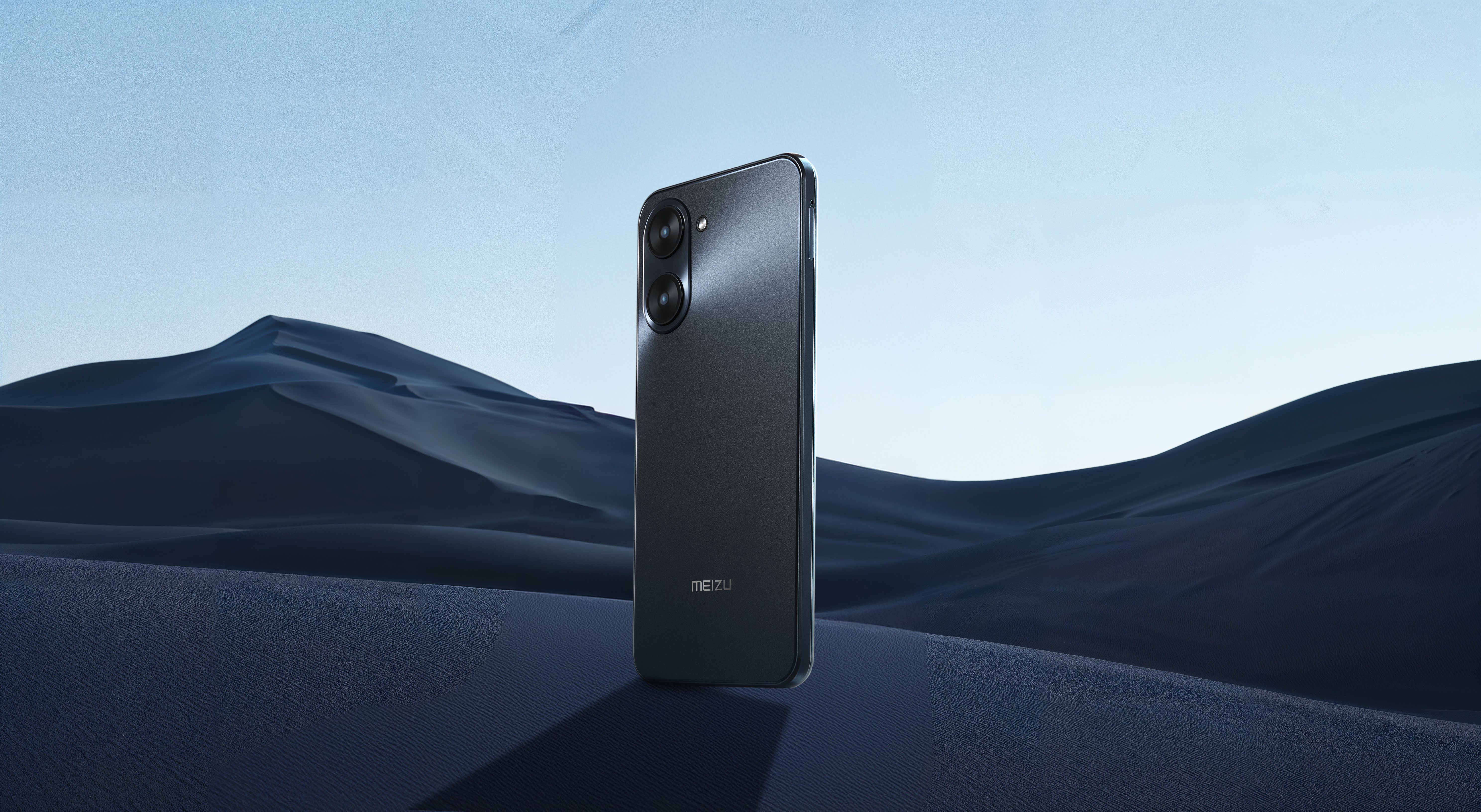 В России представили смартфон Meizu mblu 21