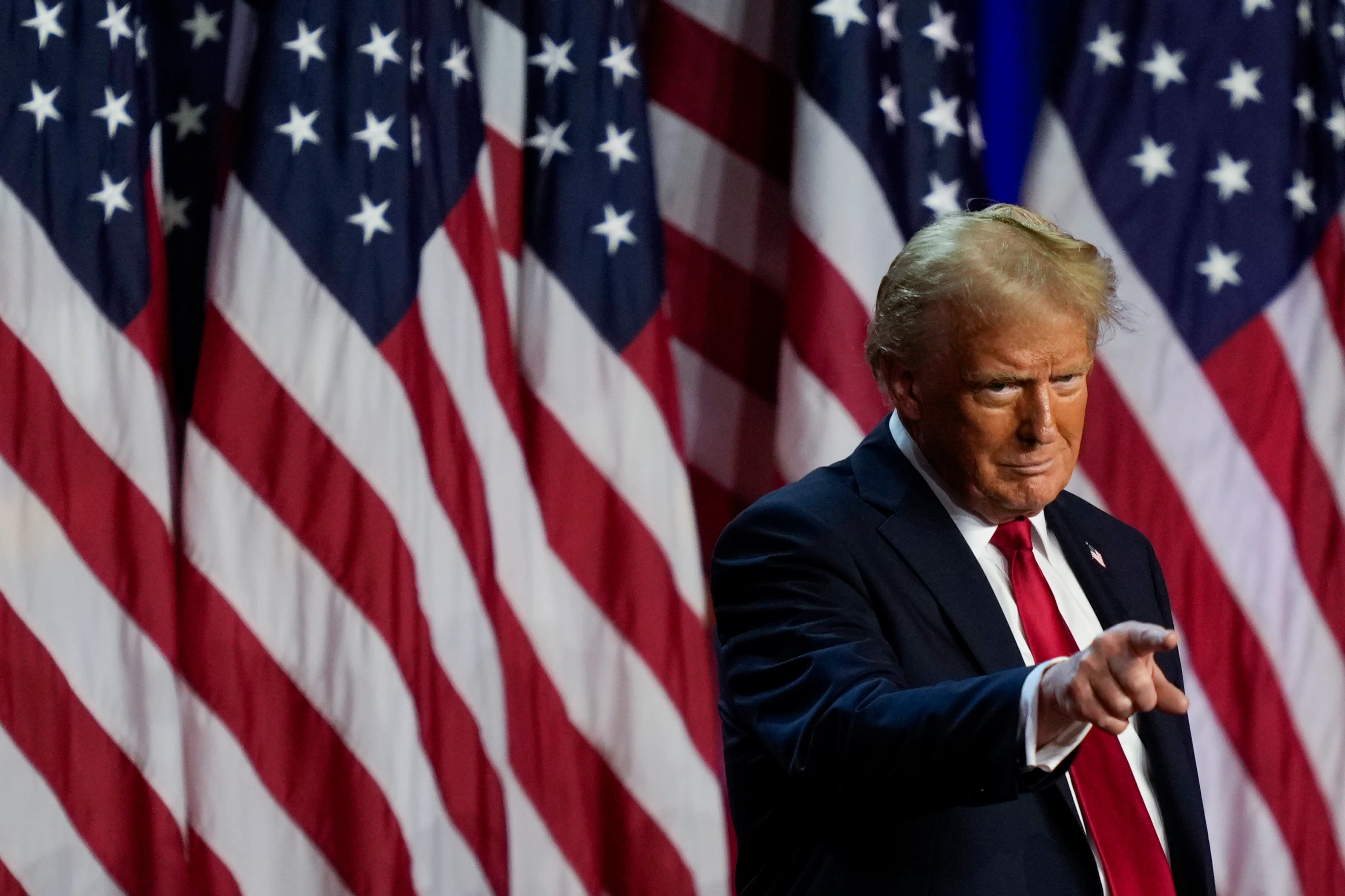 Трамп подтвердил выделение 500 млрд долларов на развитие ИИ