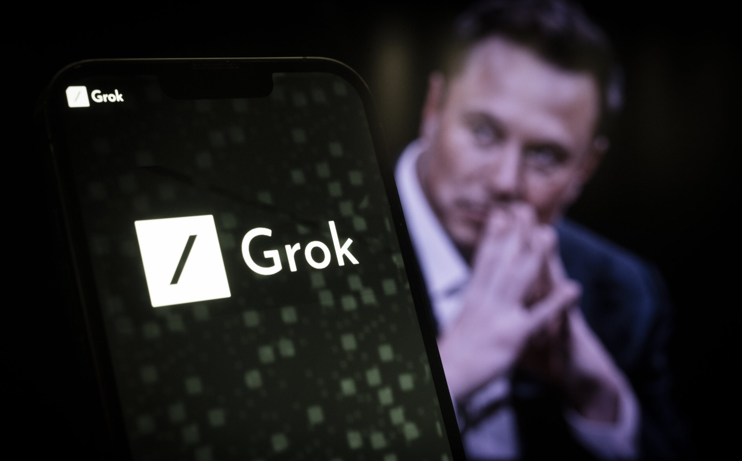 «Умный до жути»: Как пользоваться Grok 3 и чем он смог удивить