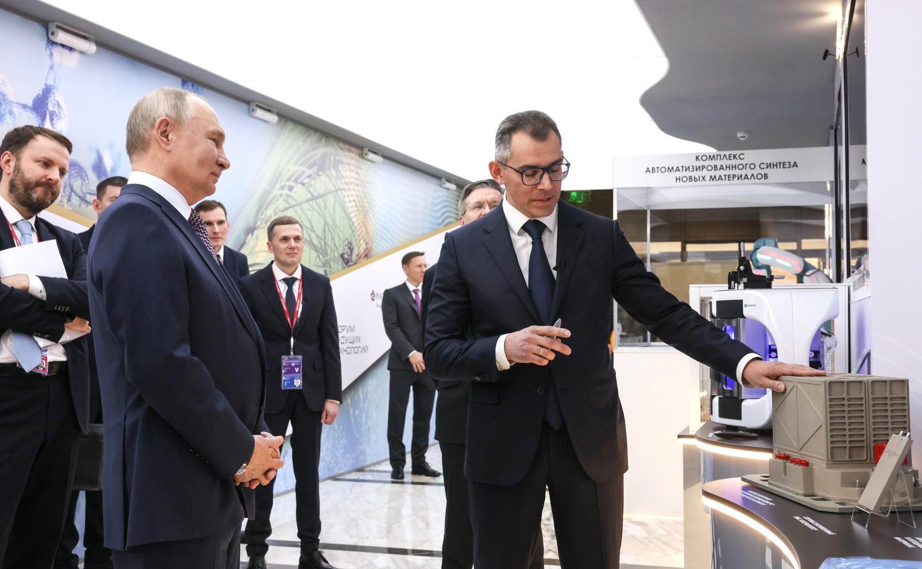 Роль Газпромбанка в проектах технологического лидерства представлена Президенту на Форуме будущих технологий