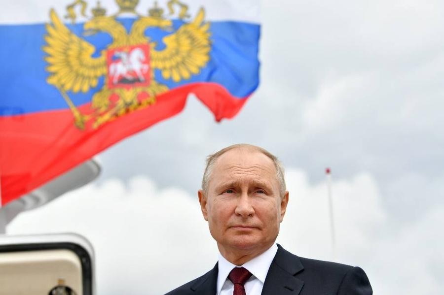 Владимир Путин подписал закон о защите россиян от кибермошенничества