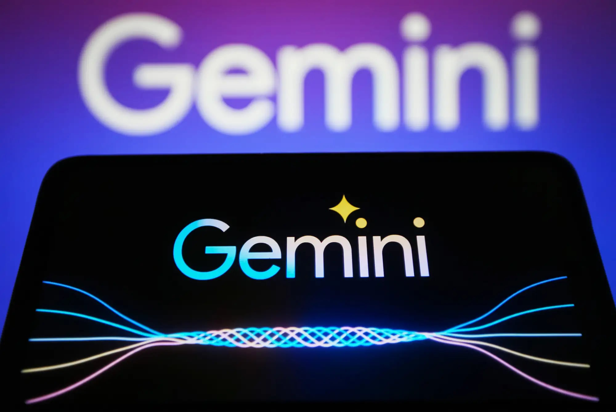 Google подтвердила переговоры с Apple о добавлении Gemini на iPhone