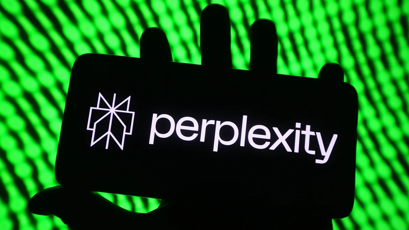 Apple интересовалась покупкой ИИ-поиска Perplexity
