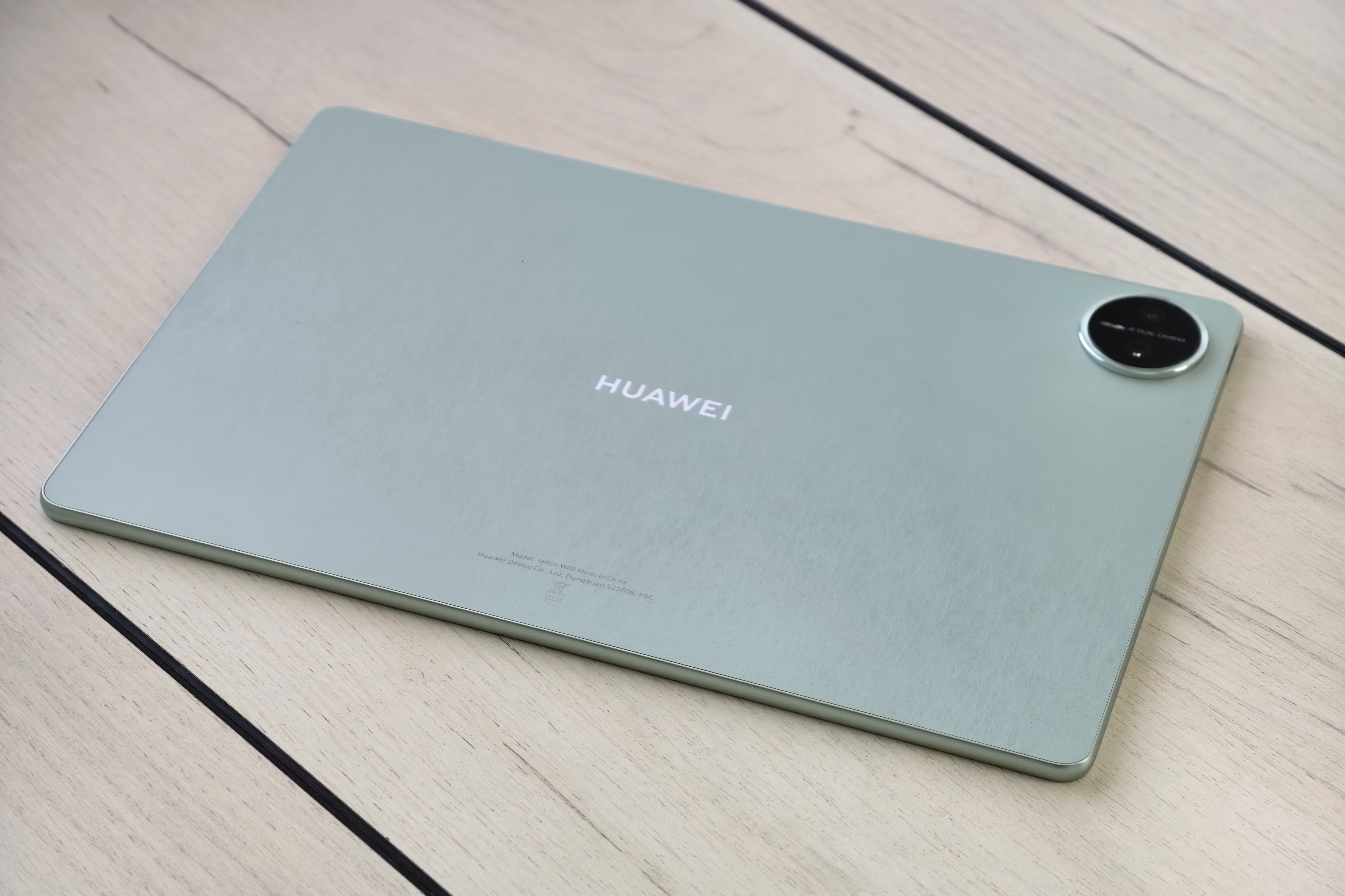 Обзор HUAWEI MatePad Pro 12,2’’ (2025) PaperMatte: обновление топового планшета