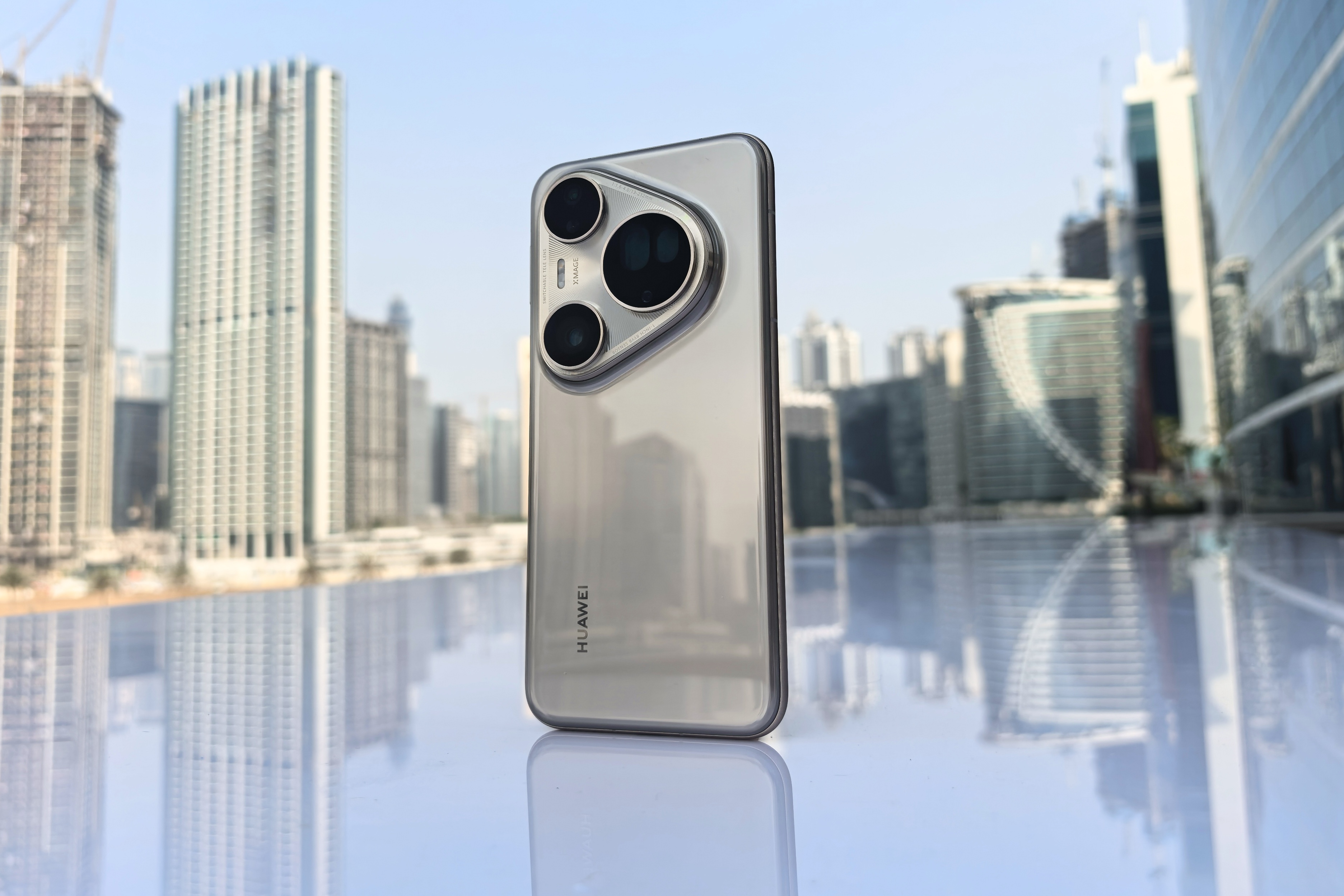 Обзор Huawei Pura 80 Ultra: стиляга с царской камерой