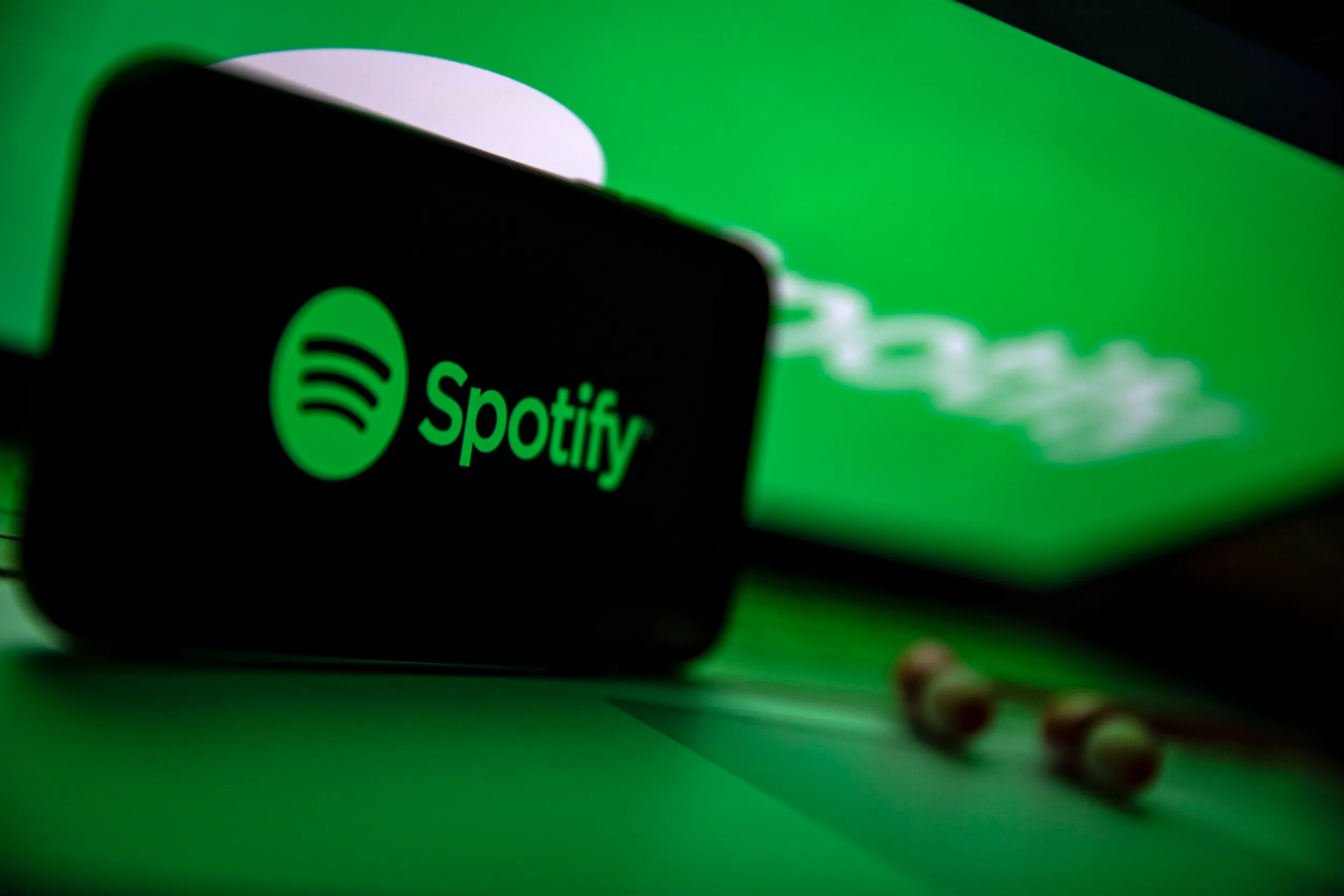 Spotify повысил цены на Premium во всём мире
