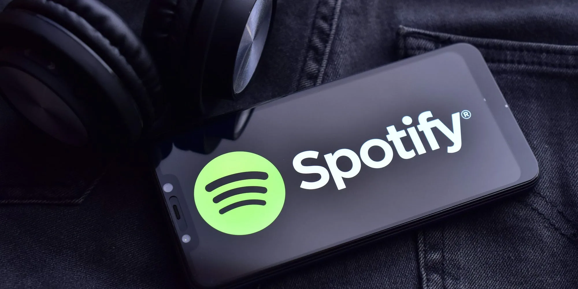 Spotify вводит маркировку музыки с ИИ
