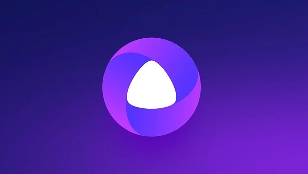 Алиса появилась в Max и Telegram