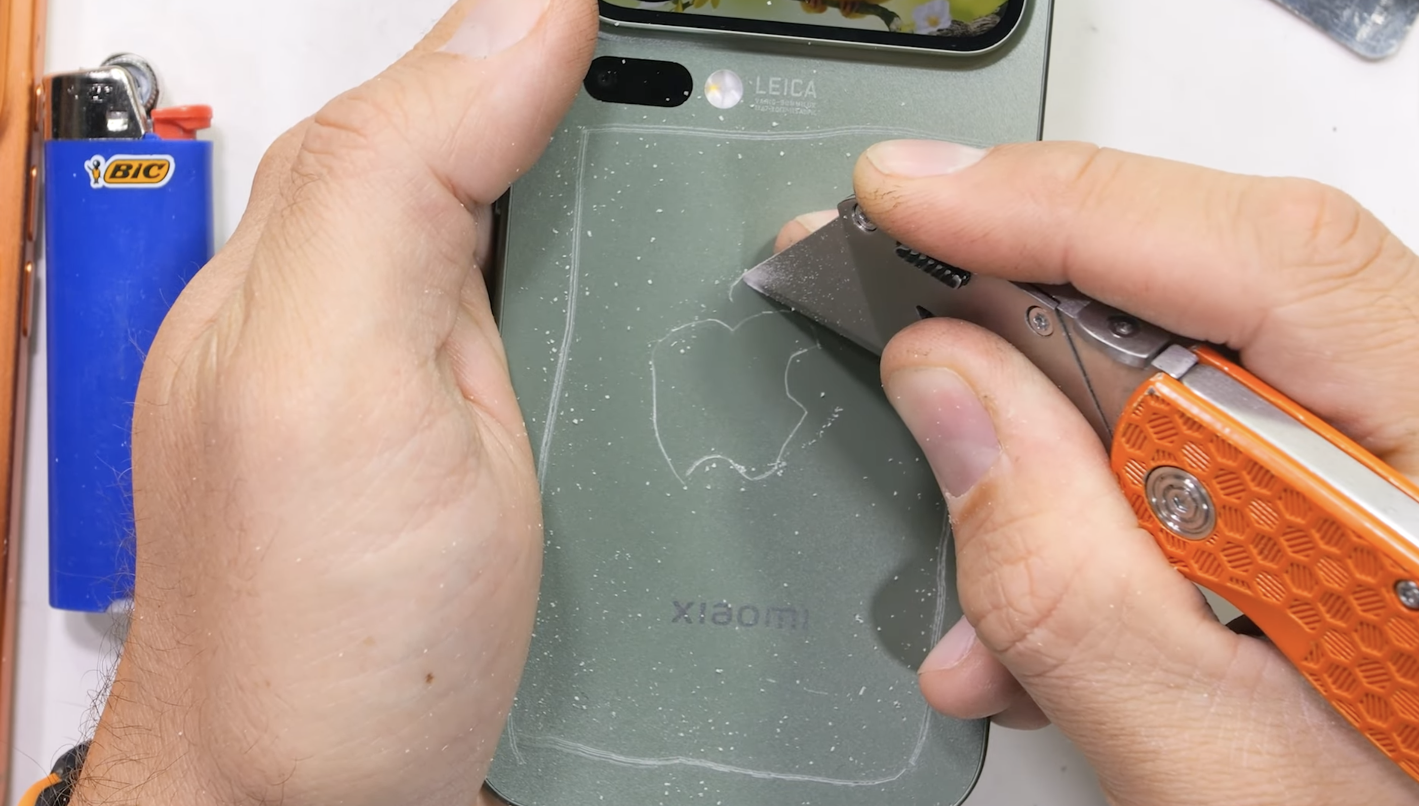 Xiaomi 17 Pro Max оказался пластмассовым