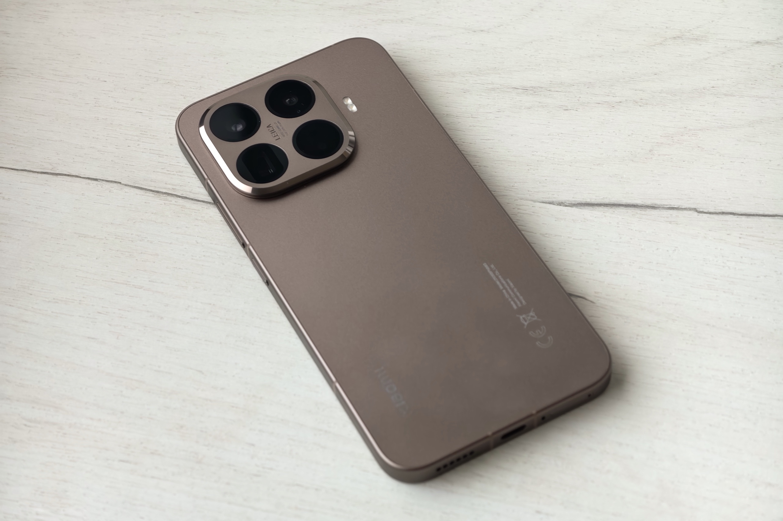Обзор Xiaomi 15T Pro: теперь попадание в точку