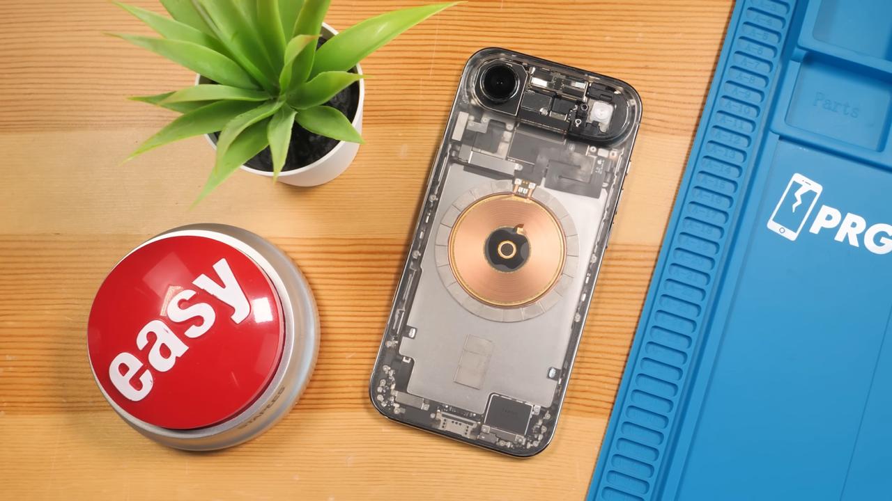 Это настоящий прозрачный iPhone Air — полностью рабочий!