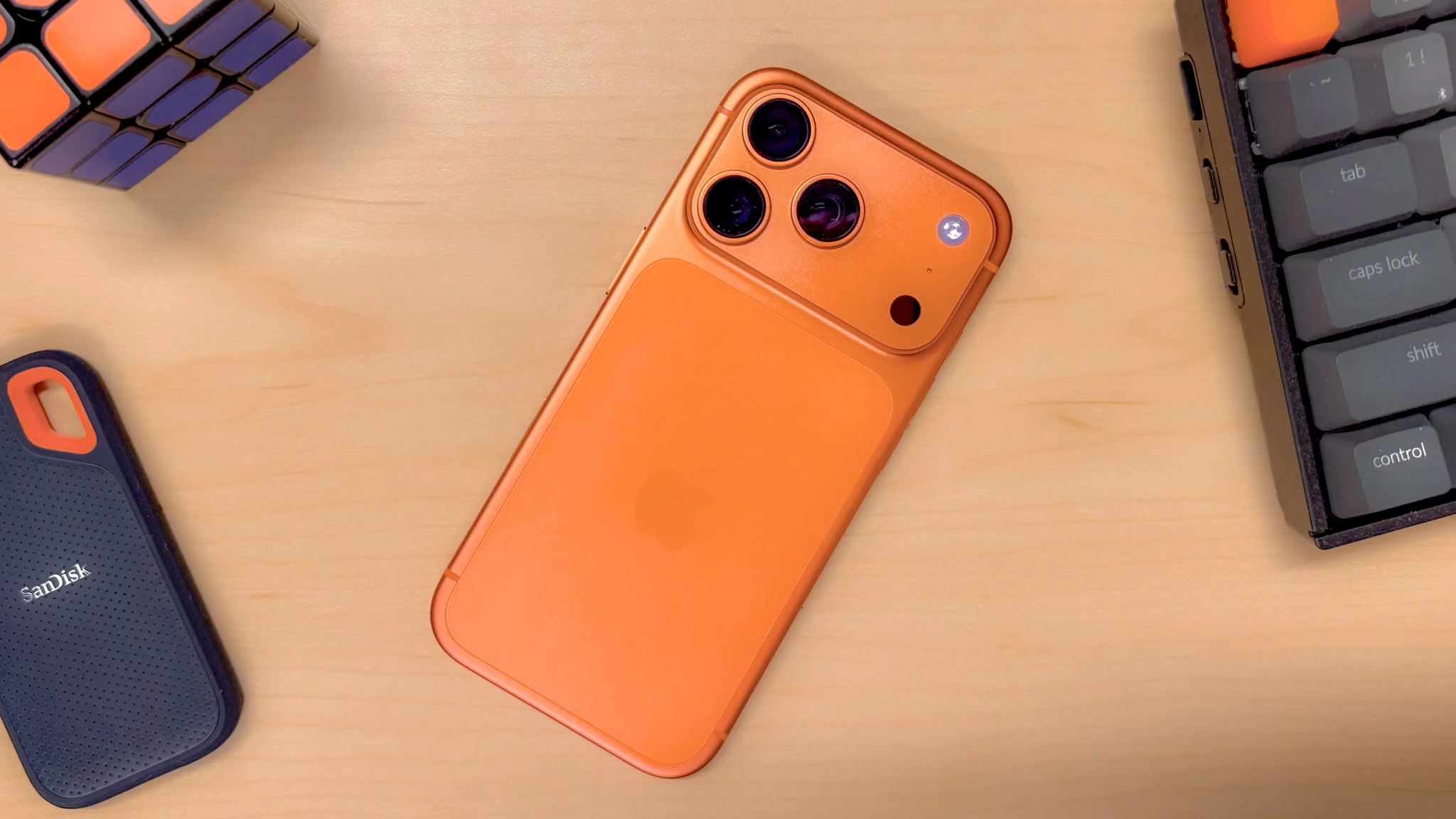 Apple может выпустить iPhone 18 Pro в новых ярких цветах