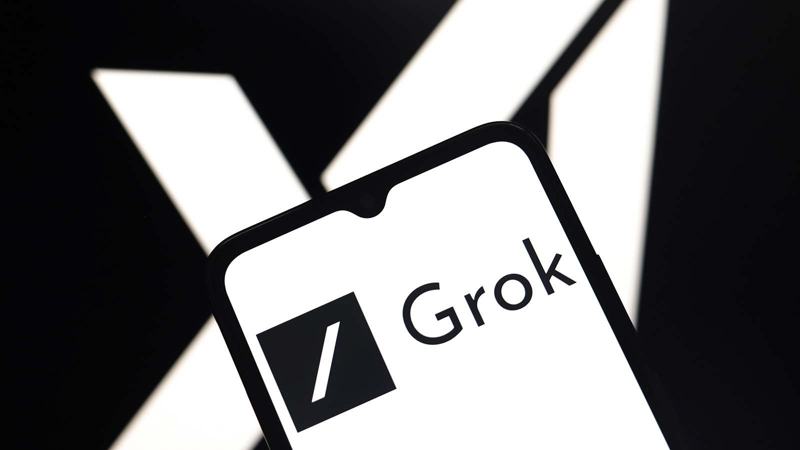 Илон Маск анонсировал выпуск Grok 4.20 на этой неделе