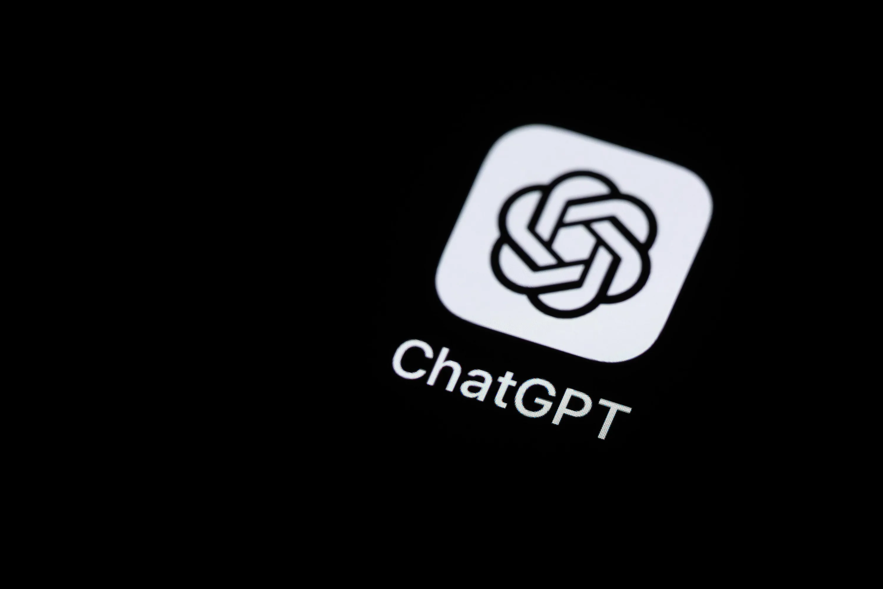 ChatGPT может получить подписку за $100