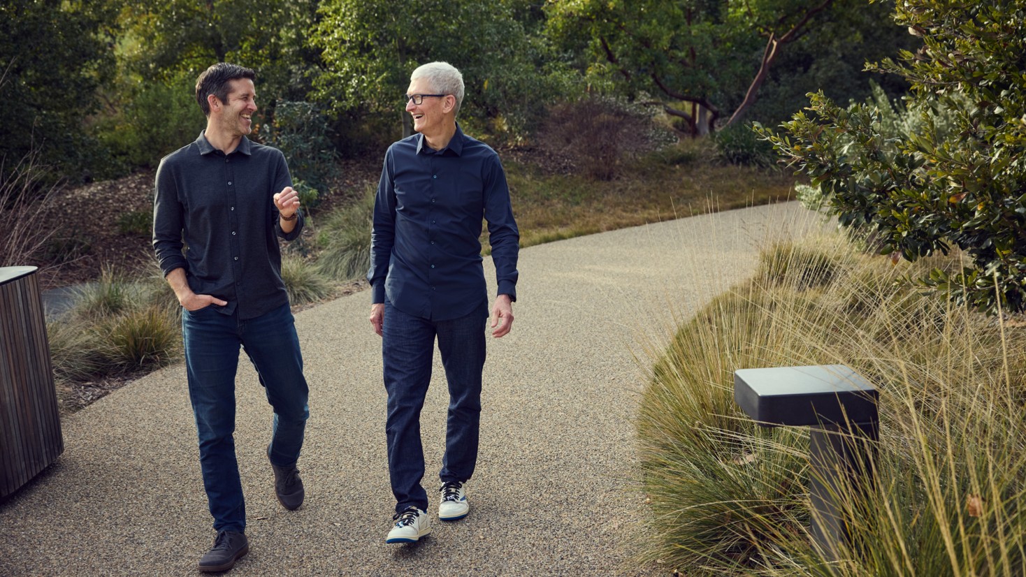 Конец эпохи: Тим Кук покидает пост CEO Apple — компанию возглавит Джон Тернус