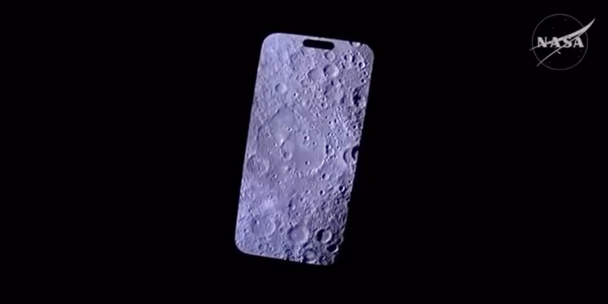 Астронавт миссии Artemis II сфотографировал поверхность Луны на iPhone 17 Pro Max