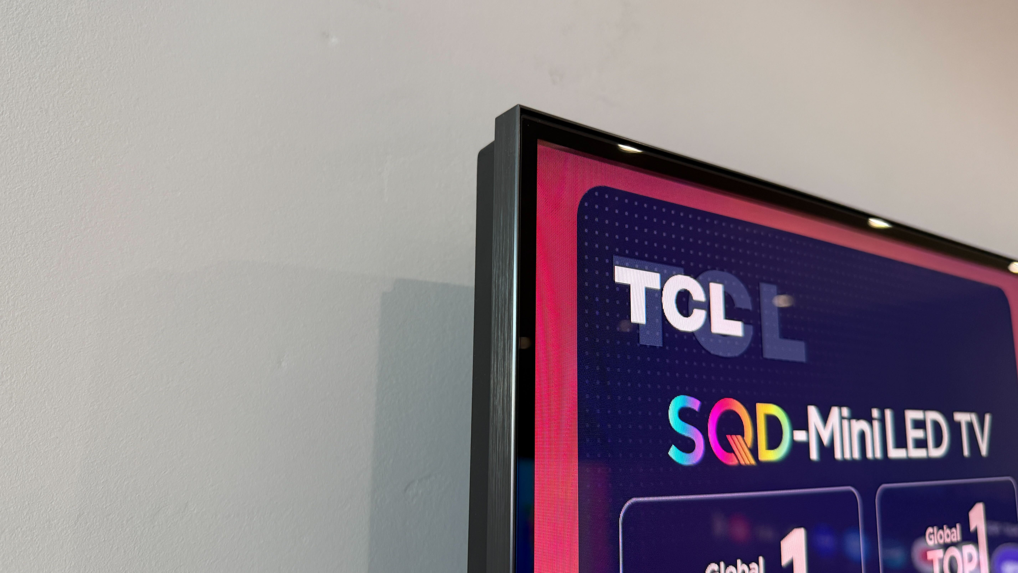 TCL подала в суд на Samsung: обычные LED-телевизоры продавали под видом Mini LED