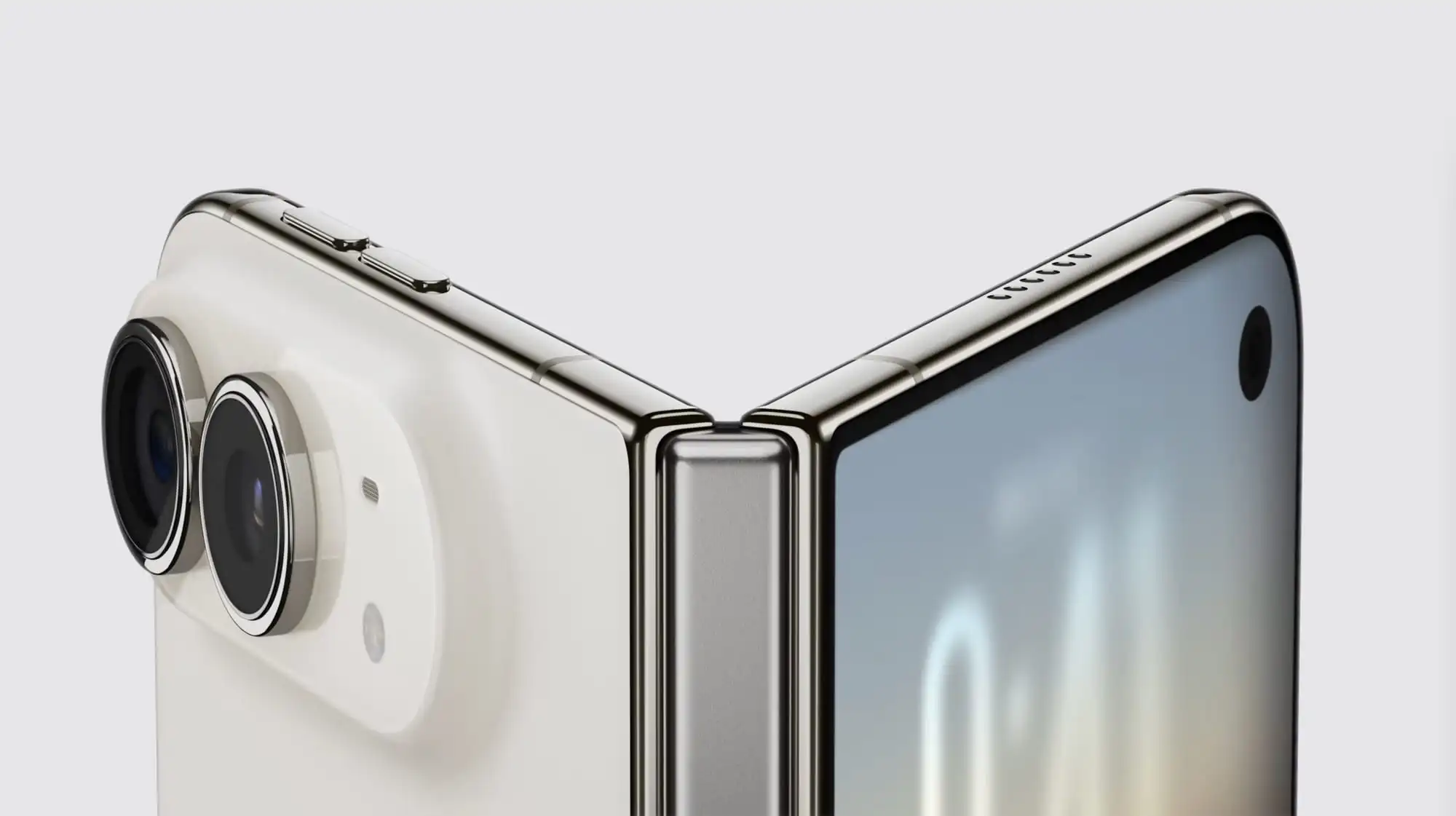 Apple признала проблему с экранами iPhone Duo после жалоб на трещины