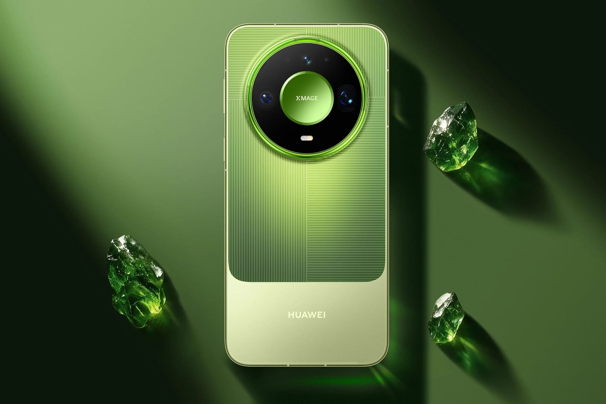 Представлена серия Huawei Mate 90: характеристики и цены флагманов