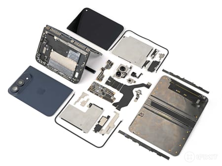 iFixit разобрала iPhone Duo и нашла слабое место экрана